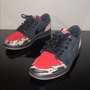 Solefly x air jordan 1 low retro